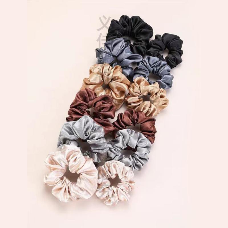 Scrunchie Satin Set - 12 個のソフトシンプルなソリッドカラーのヘアゴム韓国スタイルのサテンシュシュ、あらゆる環境での着用に適していますヘアアクセサリー