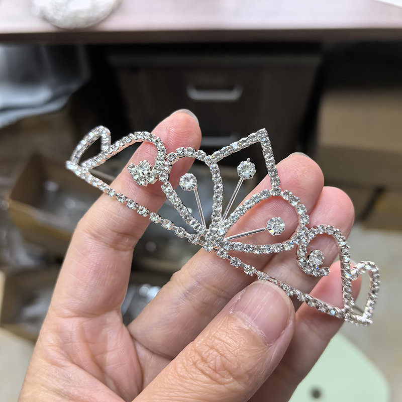 シルバーカラーのラインストーンブライダルクラウン高級クリスタ - Women'S Vintage Accessories のレビューと価格