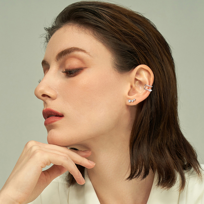 Iogou-女性用スターリングシルバー925イヤリング,ペア - Women'S Emo Accessories のレビューと価格
