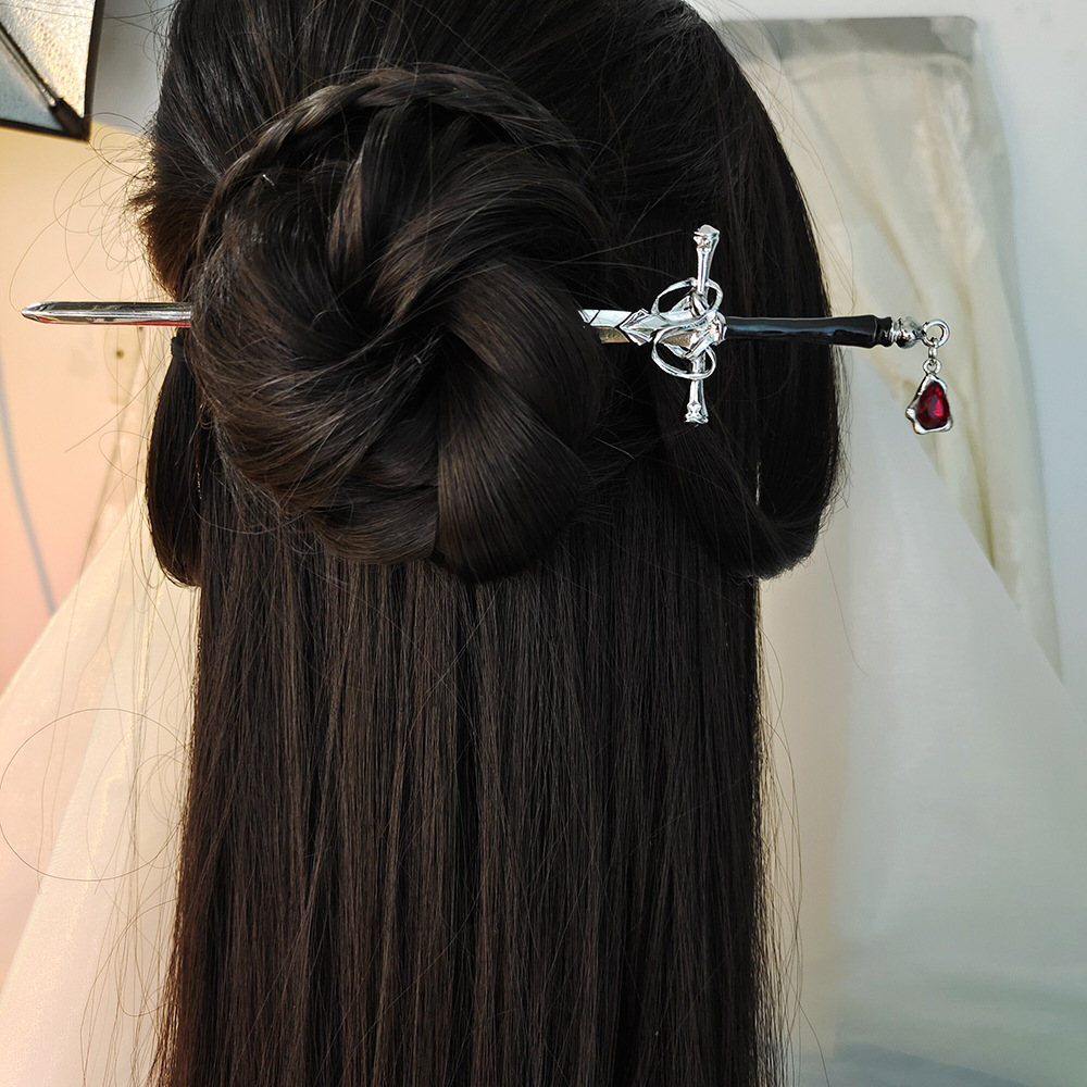 中国の剣の形をしたヘアスティックヴィンテージメタルヘアピンチ - Hair Fork Stick のレビューと価格