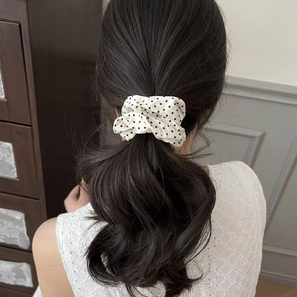 2個入りエレガントなヘアタイ、ウェーブポイント弾性ヘアループ - Scrunchie Satin Set のレビューと価格