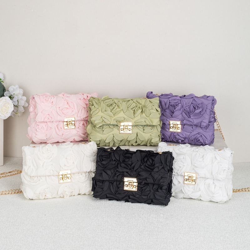 3D ローズフローラルサテンイブニングバッグ ゴールドクラス - Women'S Accessories Purse のレビューと価格