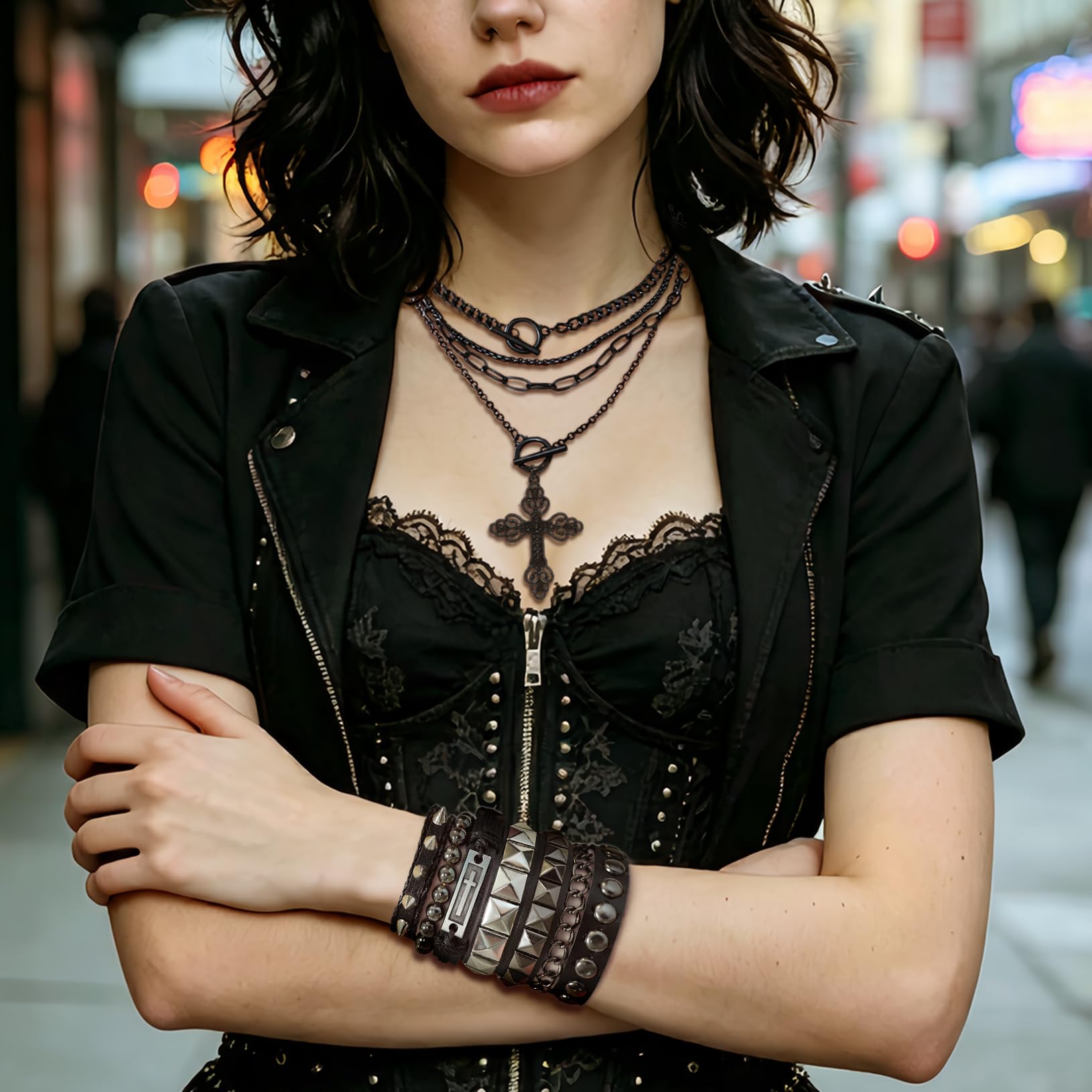 ゴシッククロスペンダントレイヤードネックレス、グランジスタッ - Women'S Emo Accessories のレビューと価格