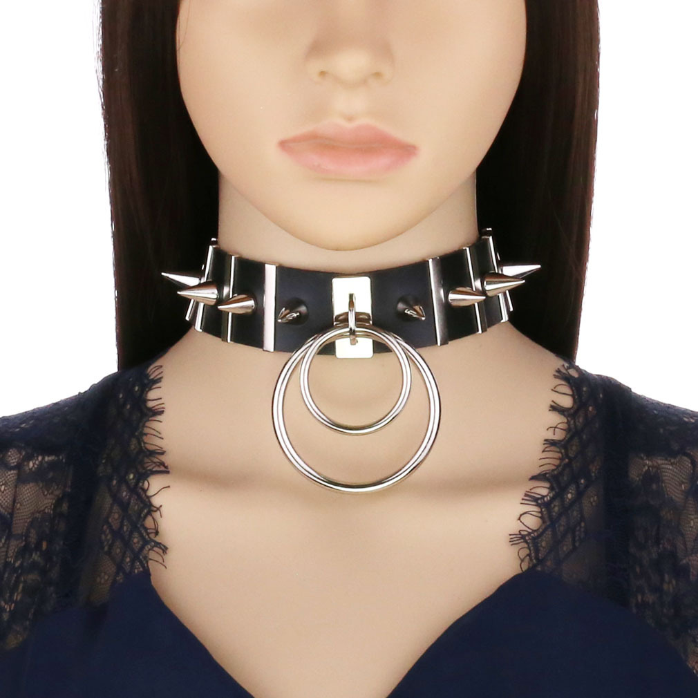 男性と女性のための大きな金属と革のネックレス,パンクスタイル - Women'S Emo Accessories のレビューと価格